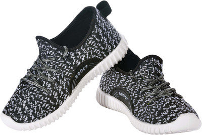 

SKYMORE BOOST Walking Shoes For Men(Black, White