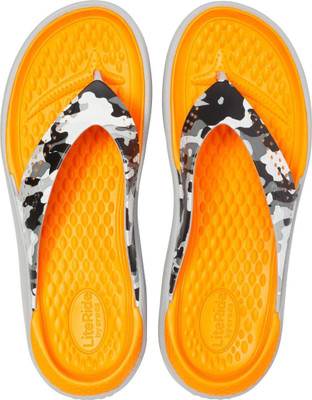 

Crocs Flip Flops, Grey
