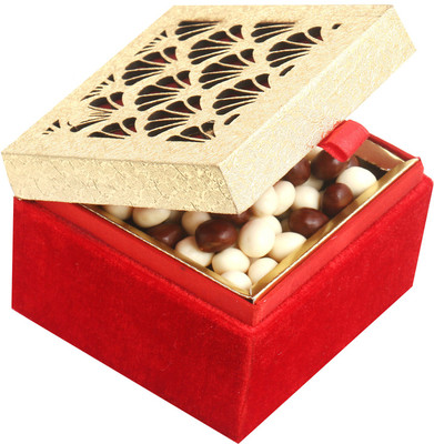 

Ghasitaram Gifts Chocolates- Golden Lazer Nutties Box Brittles(500 g)
