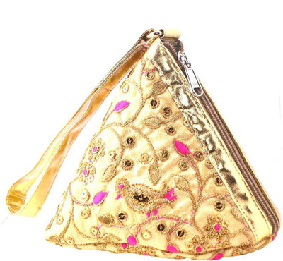 

Saffronworld Hand made Potli ( Febric Work )-03 Potli(Gold)