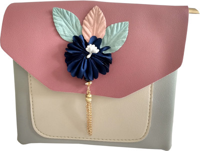

Fashion Avenue Women Casual Multicolor Genuine Leather Sling Bag
