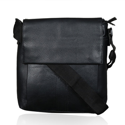 

urbanity Men & Women Casual Black Genuine Leather Sling Bag