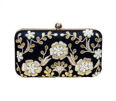 

5elementz Party Black Clutch