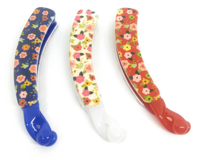 

Khubsurat Premium Banana Clip / Banana Claw Clip, Set of 3 Pieces of 3 Colors, Floral Concept, Smooth Touch Feel, Length 11 Centimeters Banana Clip, Hair Clip(Multicolor)