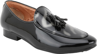 

Voila Glossy Leather Shiny Corporate Casuals For Men(Black