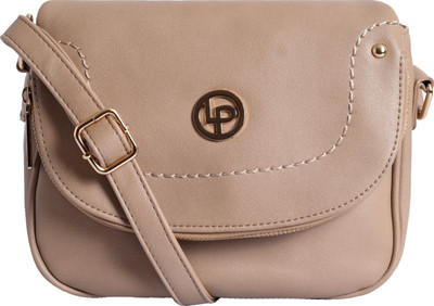 

Lino Perros Sling Bag(Beige)