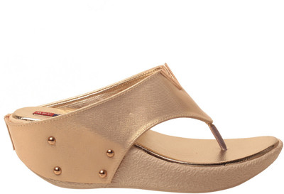 

MSC Women gold Wedges