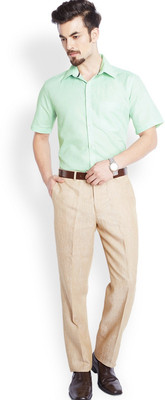 

Park Avenue Men's Solid Formal Light Green Shirt