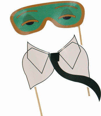 

DADEALS English Fake Moustache(multicolor)