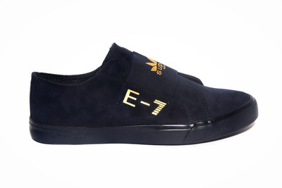 

Dig Deeper Casuals For Men(Blue