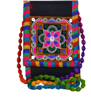 KRISHNA HANDLOOM Girls Casual Black Cotton Sling Bag