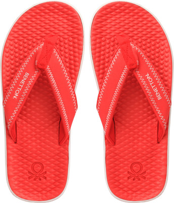 

United Colors of Benetton Flip Flops, Red