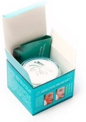 

Fieque Green tea whitening freckle removing cream(30 g)