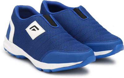 

Sneaker Club SPORTY LOOK Training & Gym Shoes For Men(Blue, White