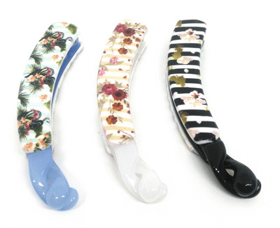 

Khubsurat Premium Banana Clip / Banana Claw Clip, Set of 3 Pieces of 3 Colors, Floral Concept, Smooth Touch Feel, Length 11 Centimeters Banana Clip, Hair Clip(Multicolor)