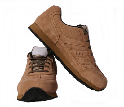 

Vista corito Walking Shoes For Men(Brown, Orange