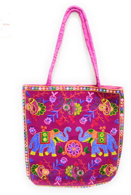 

SUVASANA Women Casual Pink Cotton Sling Bag