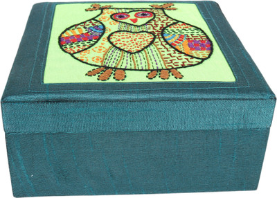 

Indha Craft Hand Embroidered Owl Motif Teal Green Colour Multi utility Make Up and Jewellery Vanity Box(Teal Green)