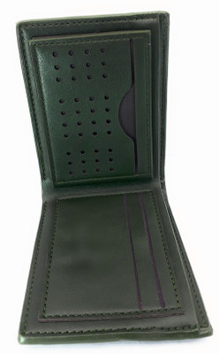 

SFN Boys Gold Artificial Leather Wallet(7 Card Slots), Green