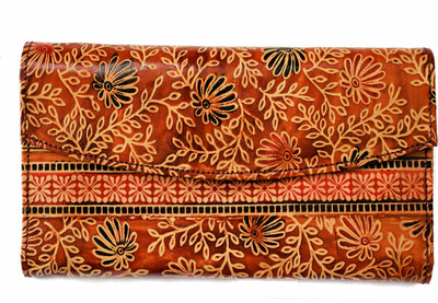 

TrendyCloset Women Casual Tan Genuine Leather Wallet