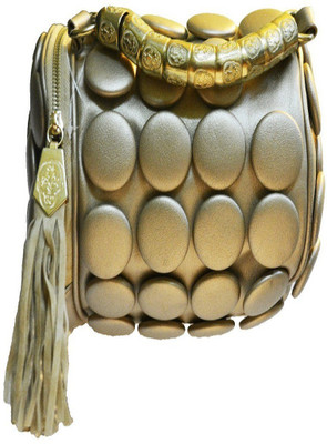 

niryat Party Gold Clutch