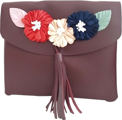 

Fashion Avenue Girls Evening/Party, Casual Tan Genuine Leather Sling Bag