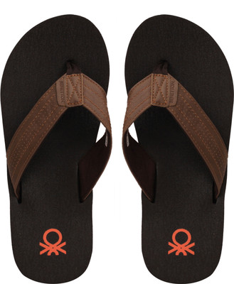 

United Colors of Benetton Flip Flops, Brown