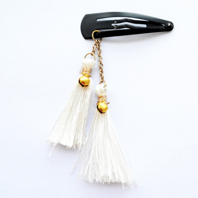 

Pretty Ponytails Ethnic Hair Clips| Boho Jewelry | Teen Kids Wedding Jewelry | Gold Jewellery | Boho | Metallic Hair Clip | White and Gold Hair Clip Hair Clip, Tic Tac Clip, Hair Pin, Hair Chain(White, Gold, Maroon)