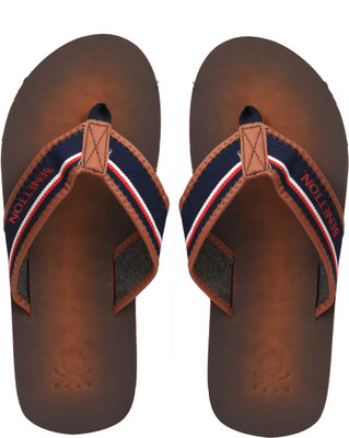 

United Colors of Benetton Flip Flops, Red