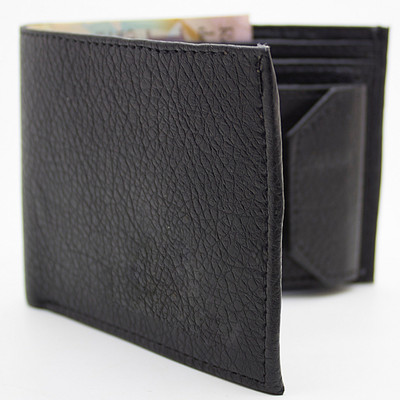 

NiETz Men Formal Black Artificial Leather Wallet(10 Card Slots)