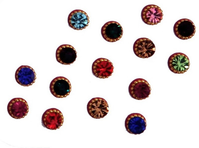 

beauty gold Traditional designer medium bindiya for beautiful lady & girl forehead, nails, tattooing Multicolor Bindis(mugli marathi, bengali bindi, Bollywood style)