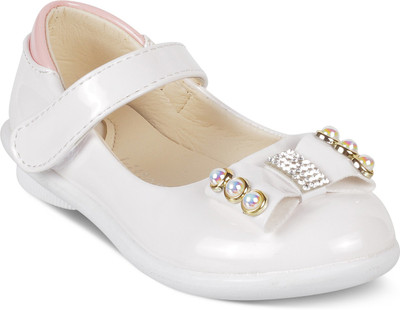 

KITTENS Girls Slip on Ballerinas(White