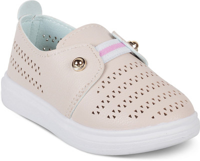 

KITTENS Girls Slip on Sneakers(Beige