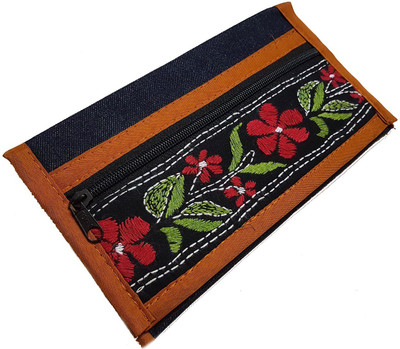 

Bloomtail blue money pouch d4 Pouch(Blue, Multicolor)