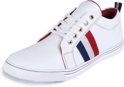 

doublehammer Casuals For Men(White