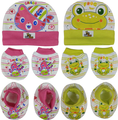 

Kidbee Baby Booties Mittens Cap Combo Set(Pink, Green)