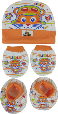 

Kidbee Baby Booties Mittens Cap Combo Set(Peach)