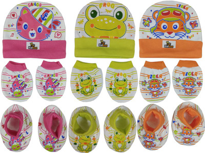 

Kidbee Baby Booties Mittens Cap Combo Set(Multicolor)