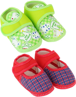 

Neska Moda 0 To 12 Month Baby Set Of 2 Booties(Toe to Heel Length - 12 cm Red, Green), Green;red