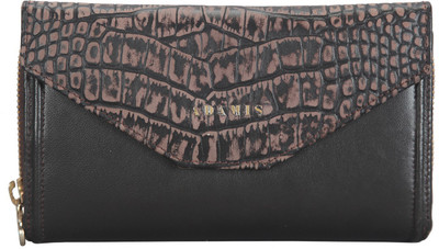 

Adamis Casual Brown Clutch