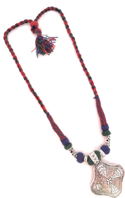 

Preet Art Jewellery Black Silver Plated Metal Necklace
