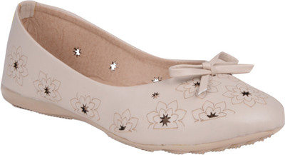 

Dicy Latest Collection, Comfortable & Fashionable Bellies for Women's and Girl's Bellies For Women(Beige, Cream