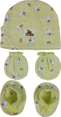 

Kidbee Baby Printed Soft Booties Mittens Cap Combo Set(Green)