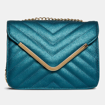 

Cara Mia Casual Blue Clutch