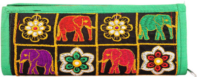 

Craft Trade Party Green Clutch