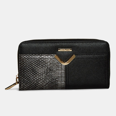 

Cara Mia Casual Black Clutch