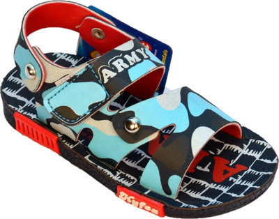 

HYFEX Boys & Girls Velcro Sports Sandals(Multicolor, Navy