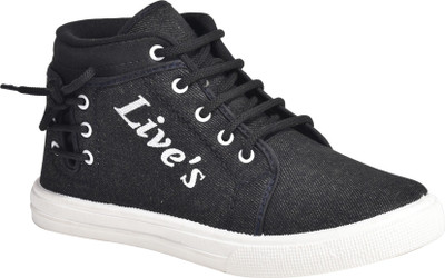 

Aircum CUBIC-1 Sneakers For Men(Black, White