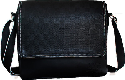 

JaisBoy Boys & Girls Casual Black PU, Silicon Sling Bag