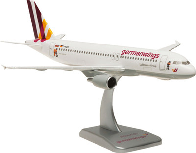

HOGANWINGS Germanwings Airbus A320 Wickie Without Gears WIth stand 1/200 Aircraft Model(NA)